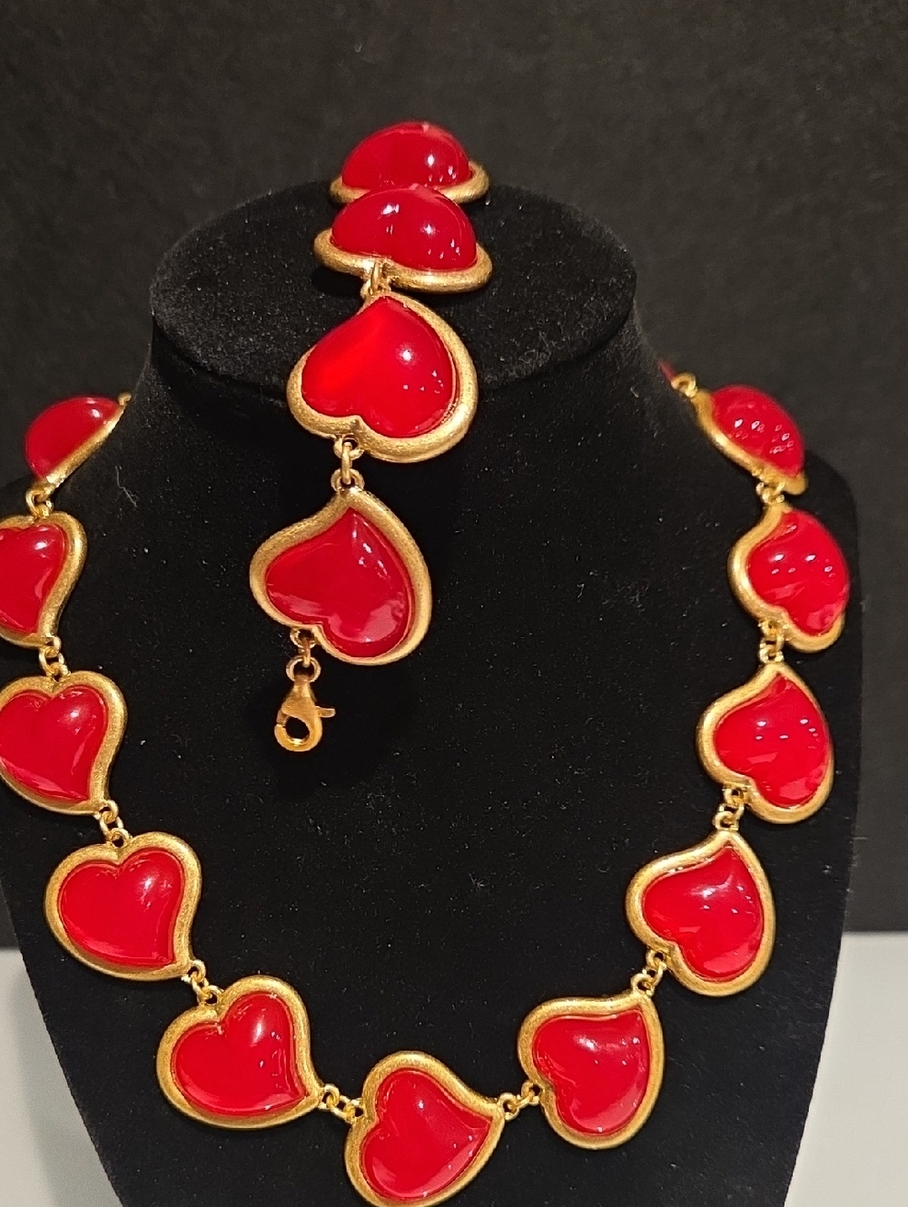 Gold-Tone Necklace & Bracelet Set with Red Heart Cabochons